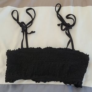 New with no tags H&M bathing suit top